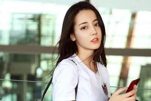 吃瓜娱乐迪丽热巴杨洋